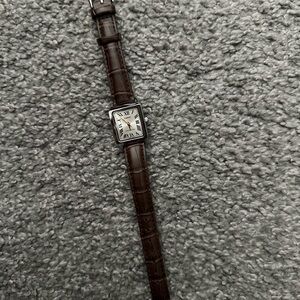 Casio LTP-V007L-9B Women's Rectangular Leather Strap watch